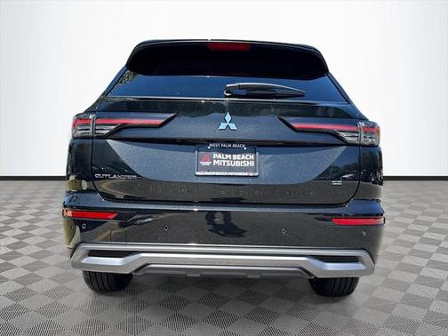 2025 Mitsubishi Outlander SE 2.5 2WD