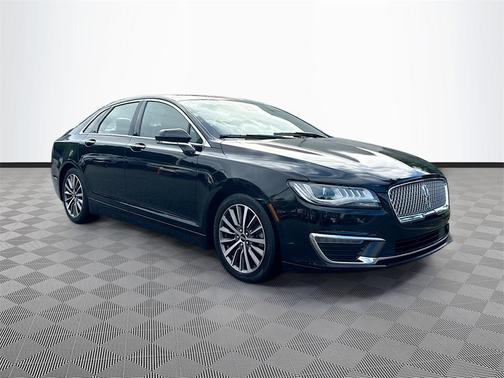 2020 Lincoln MKZ Standard