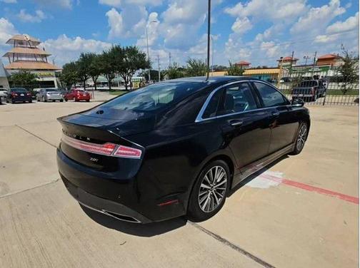 2020 Lincoln MKZ Standard