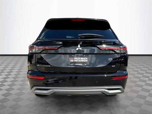 2025 Mitsubishi Outlander SE 2.5 2WD