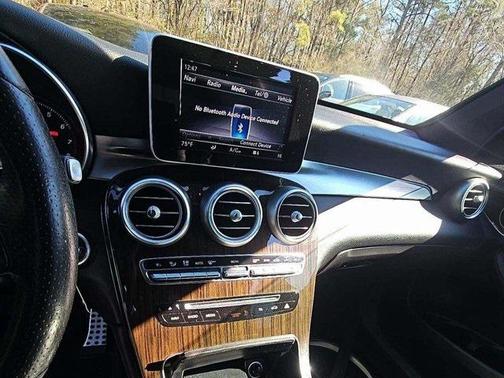 2018 Mercedes-Benz GLC 300 Base