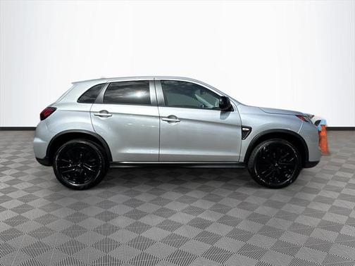 2025 Mitsubishi Outlander Sport 2.0 LE