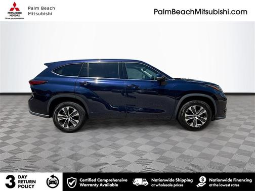 2022 Toyota Highlander Hybrid XLE
