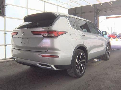 2024 Mitsubishi Outlander SE Black Edition S-AWC