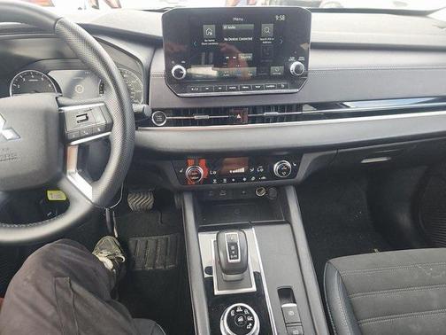 2024 Mitsubishi Outlander SE Black Edition S-AWC