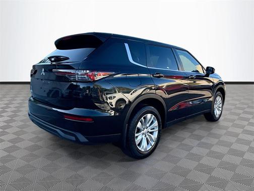 2025 Mitsubishi Outlander ES 2.5 2WD