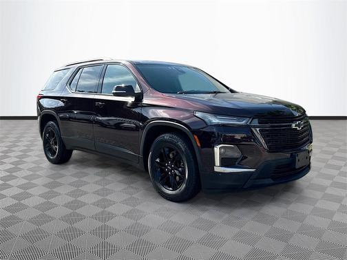 2022 Chevrolet Traverse LT Cloth