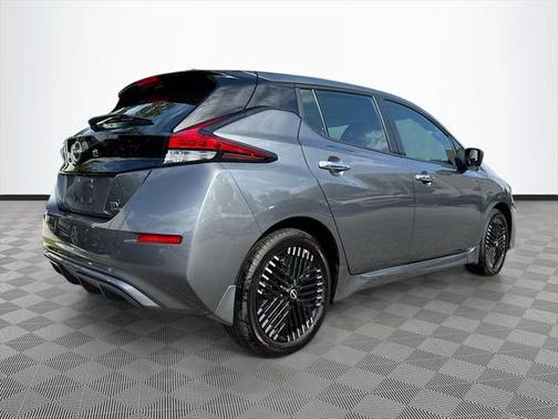 2023 Nissan Leaf SV PLUS 60 kWh