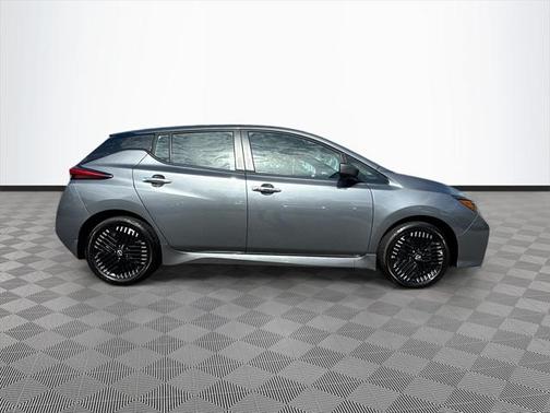 2023 Nissan Leaf SV PLUS 60 kWh