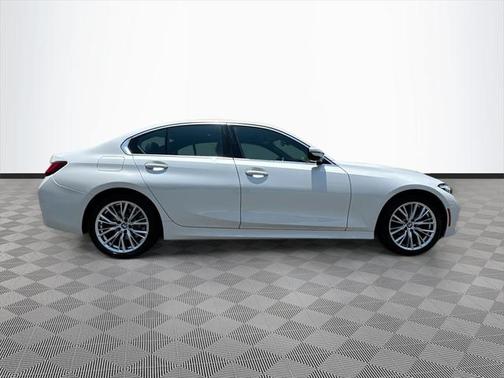 2024 BMW 330 i