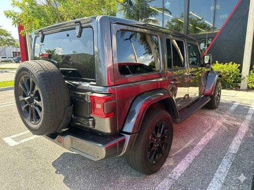 Granite Crystal Metallic 2021 Jeep Wrangler Unlimited Sahara