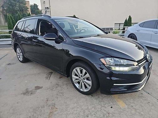 2019 Volkswagen Golf SportWagen TSI S