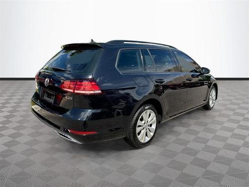 2019 Volkswagen Golf SportWagen TSI S