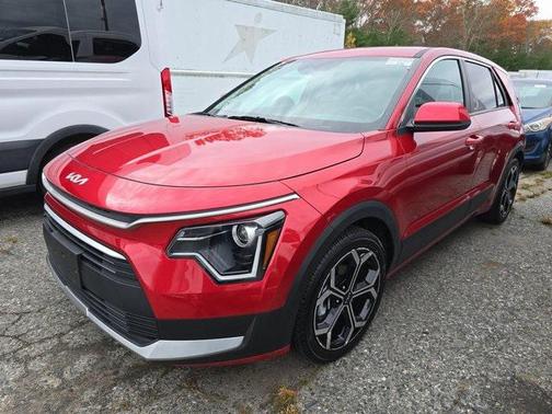 2023 Kia Niro LX