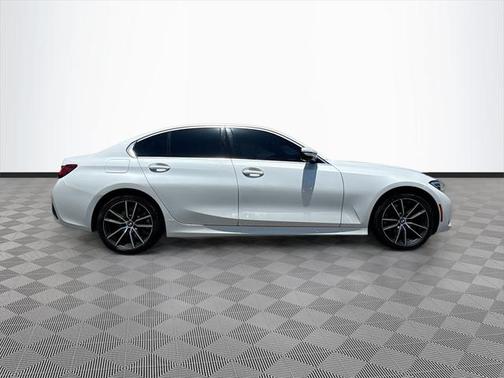 2019 BMW 330 330i