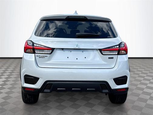 2025 Mitsubishi Outlander Sport 2.0 LE