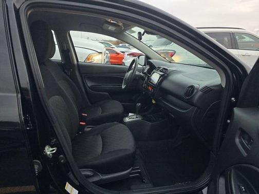 2021 Mitsubishi Mirage ES