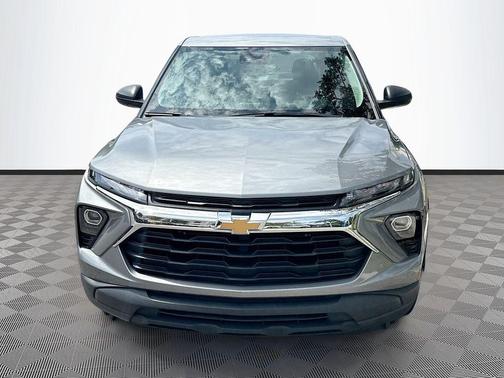 Sterling Gray Metallic 2024 Chevrolet Trailblazer LS