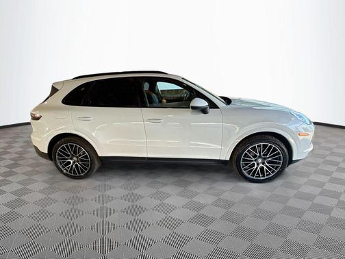 2019 Porsche Cayenne Cayenne