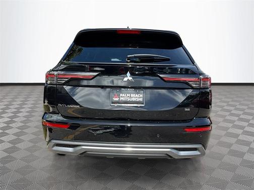 2025 Mitsubishi Outlander SE 2.5 2WD