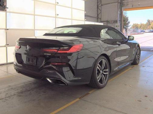 2022 BMW 840 i