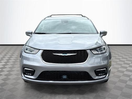 2021 Chrysler Pacifica Hybrid Touring L