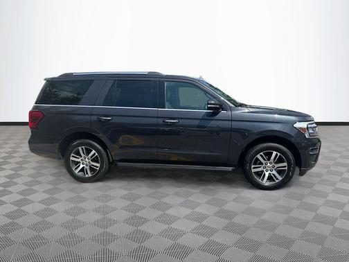 Gray Metallic 2024 Ford Expedition Limited