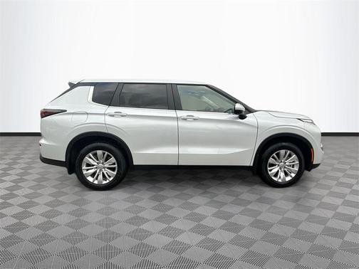 2025 Mitsubishi Outlander ES 2.5 2WD