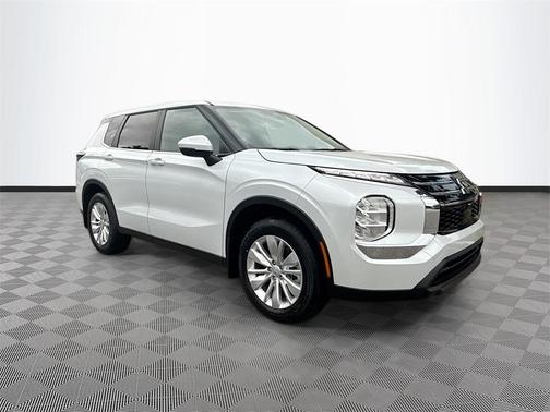 2025 Mitsubishi Outlander ES 2.5 2WD