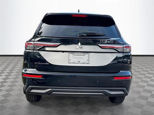 2025 Mitsubishi Outlander ES 2.5 2WD