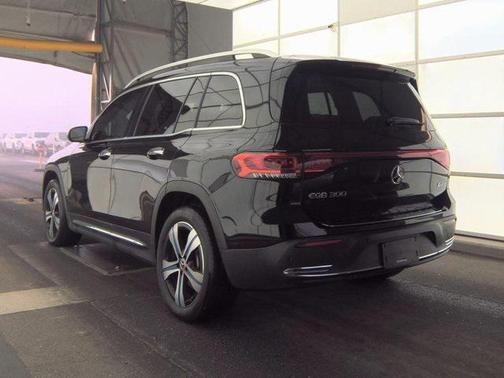 2023 Mercedes-Benz EQB 300 4MATIC