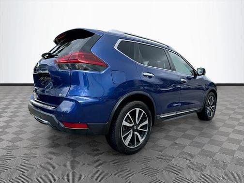 2020 Nissan Rogue SL