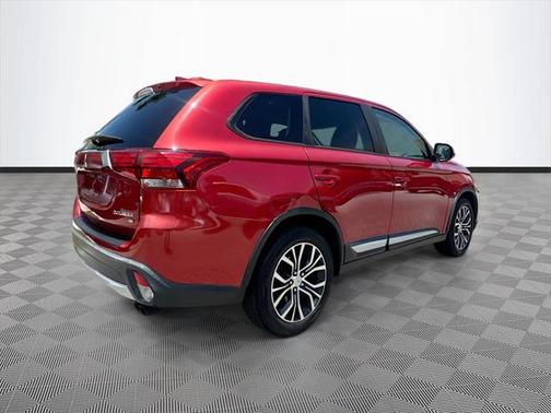 2018 Mitsubishi Outlander SE