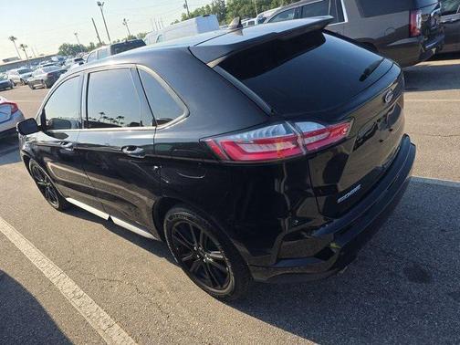 2020 Ford Edge ST