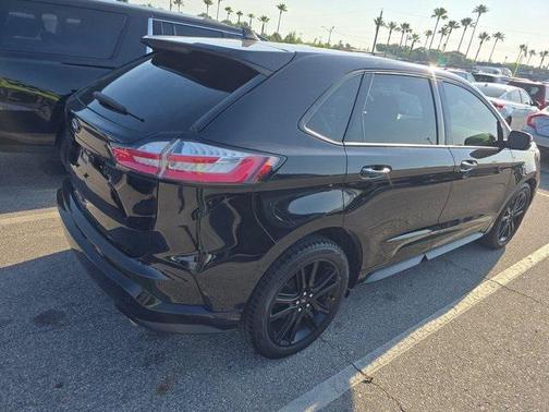 2020 Ford Edge ST