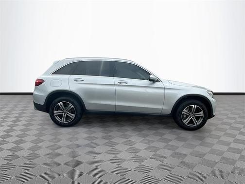 2018 Mercedes-Benz GLC 300 Base