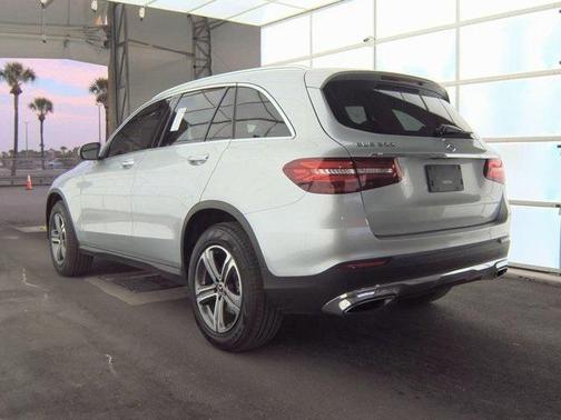 2018 Mercedes-Benz GLC 300 Base