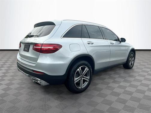 2018 Mercedes-Benz GLC 300 Base