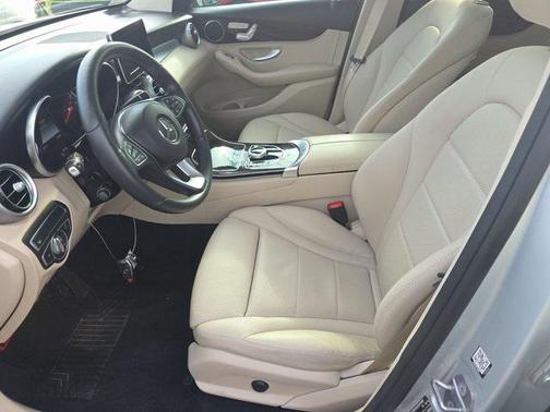 2018 Mercedes-Benz GLC 300 Base