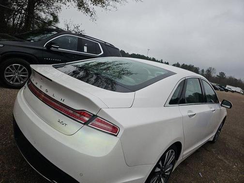 2019 Lincoln MKZ Reserve II