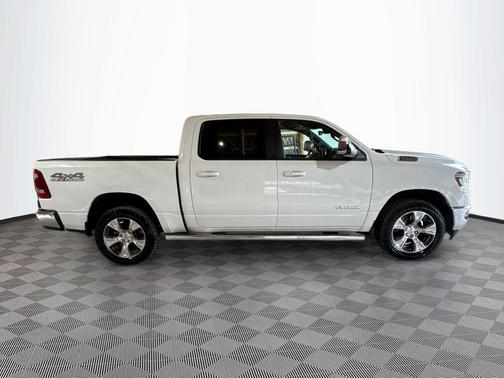Bright White Clearcoat 2024 RAM 1500 Laramie
