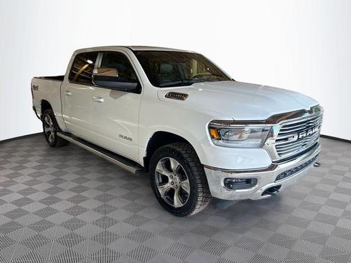 Bright White Clearcoat 2024 RAM 1500 Laramie