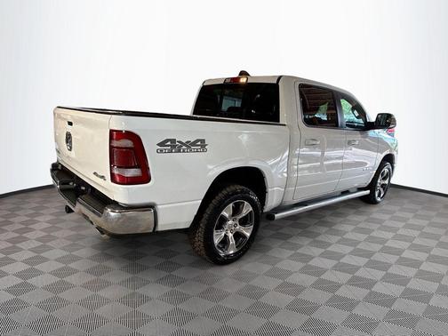 Bright White Clearcoat 2024 RAM 1500 Laramie