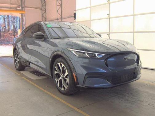 2021 Ford Mustang Mach-E Premium