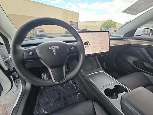 2023 Tesla Model 3 Standard Range