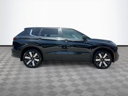 2025 Mitsubishi Outlander SE 2.5 2WD