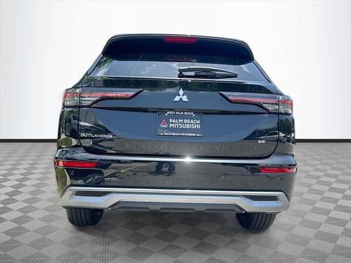 2025 Mitsubishi Outlander SE 2.5 2WD