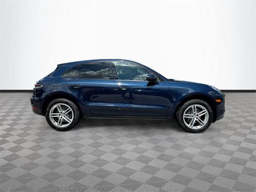 2020 Porsche Macan Base