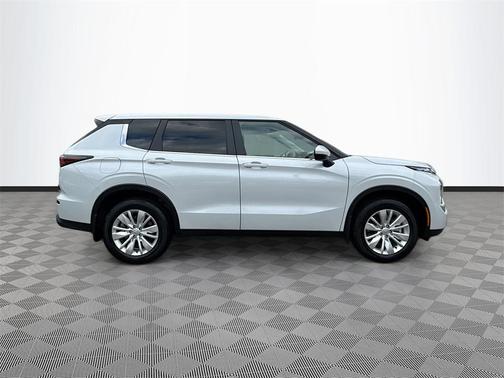 2025 Mitsubishi Outlander ES 2.5 2WD