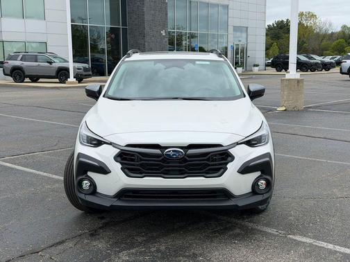 Crystal White Pearl 2026 Subaru Crosstrek Limited